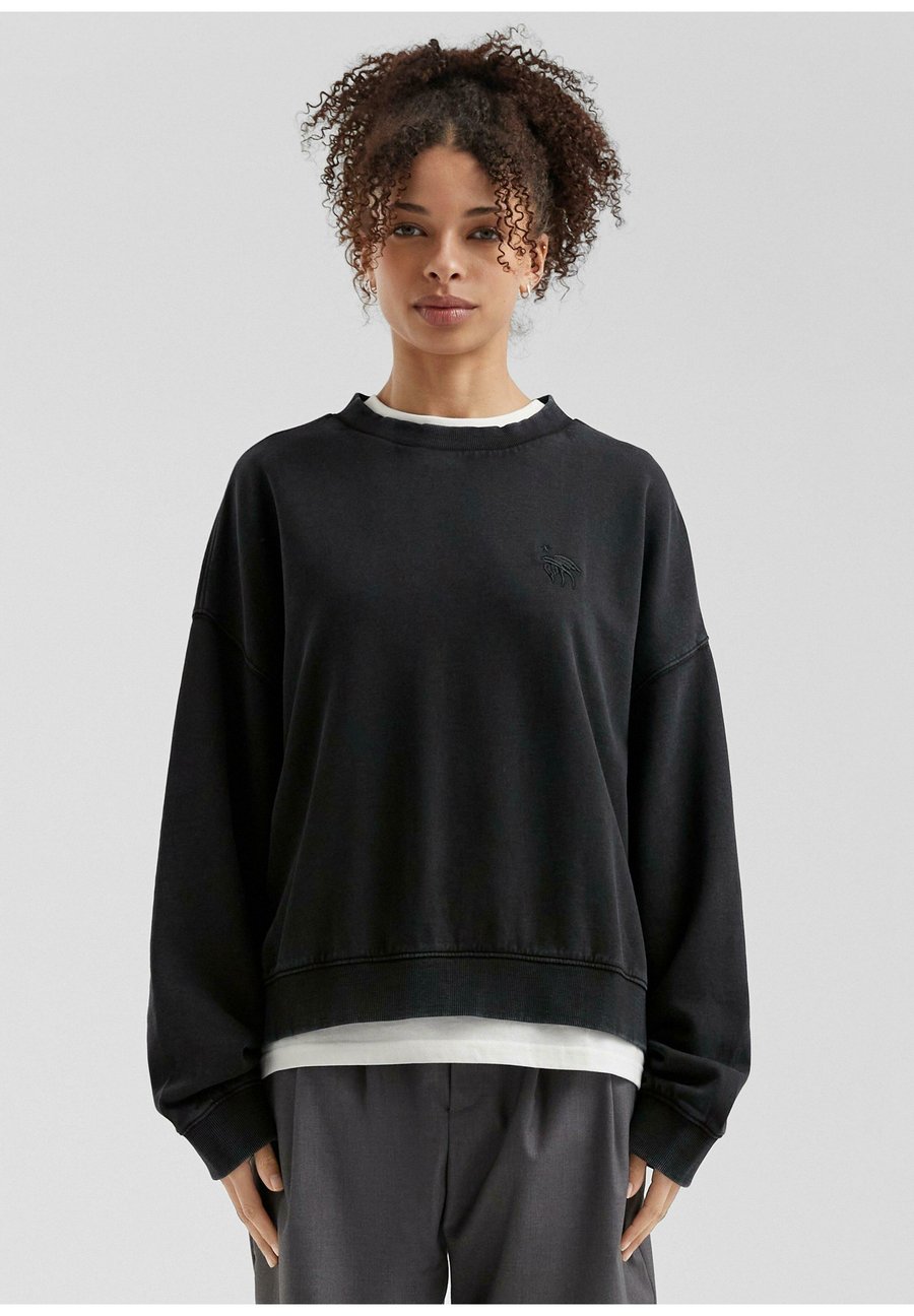 

Толстовка QS GEWASCHENES MIT KLEINER STICKEREI, Schwarz/Black