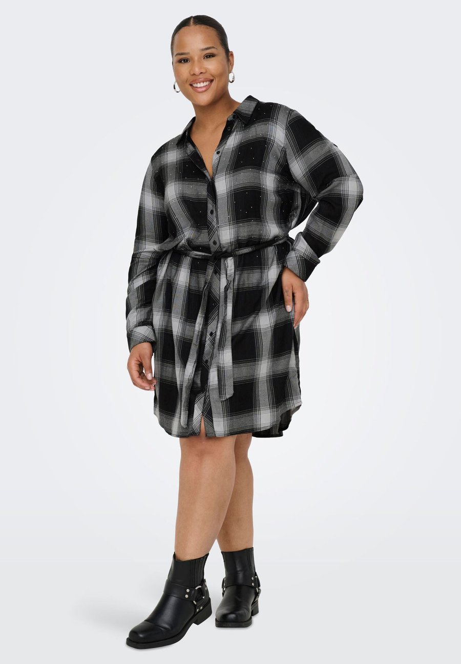 

Платье ONLY Carmakoma CARRILEY LIFE RHINEST CHECK, Black Checks:W Phantom And Utimate Gray/Black