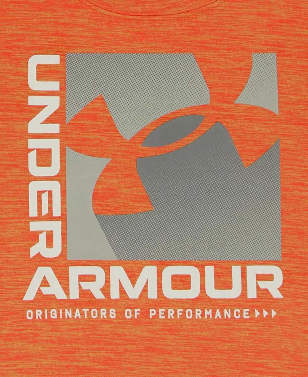 Детский спортивный комплект из футболки и шорт Under Armour, Venom Red — фото 3