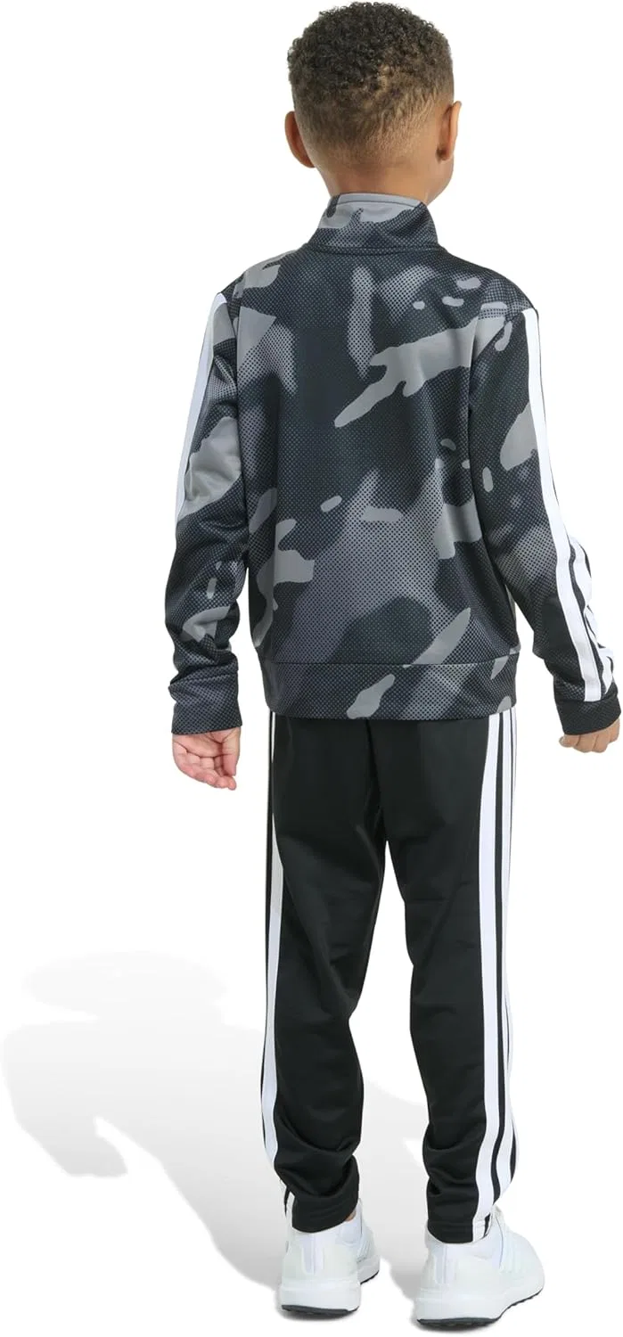 Детский спортивный костюм с камуфляжным принтом adidas, чёрный — фото 4