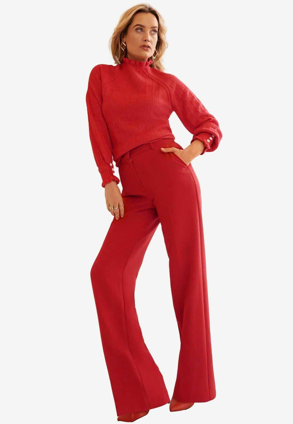 

Джемпер COSY RUFFLE LONG SLEEVE Love & Roses, красный