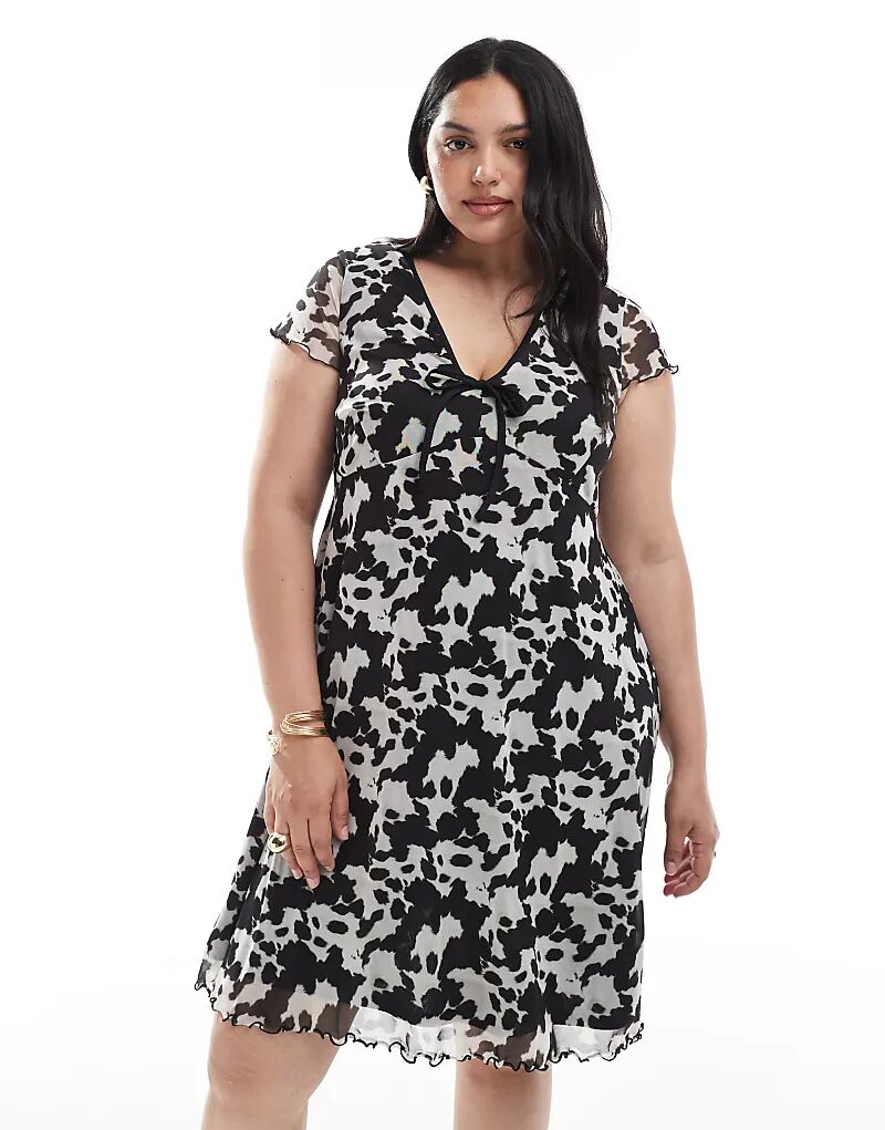 

Коричневое мини-платье с принтом коровы New Look Curve New Look Plus