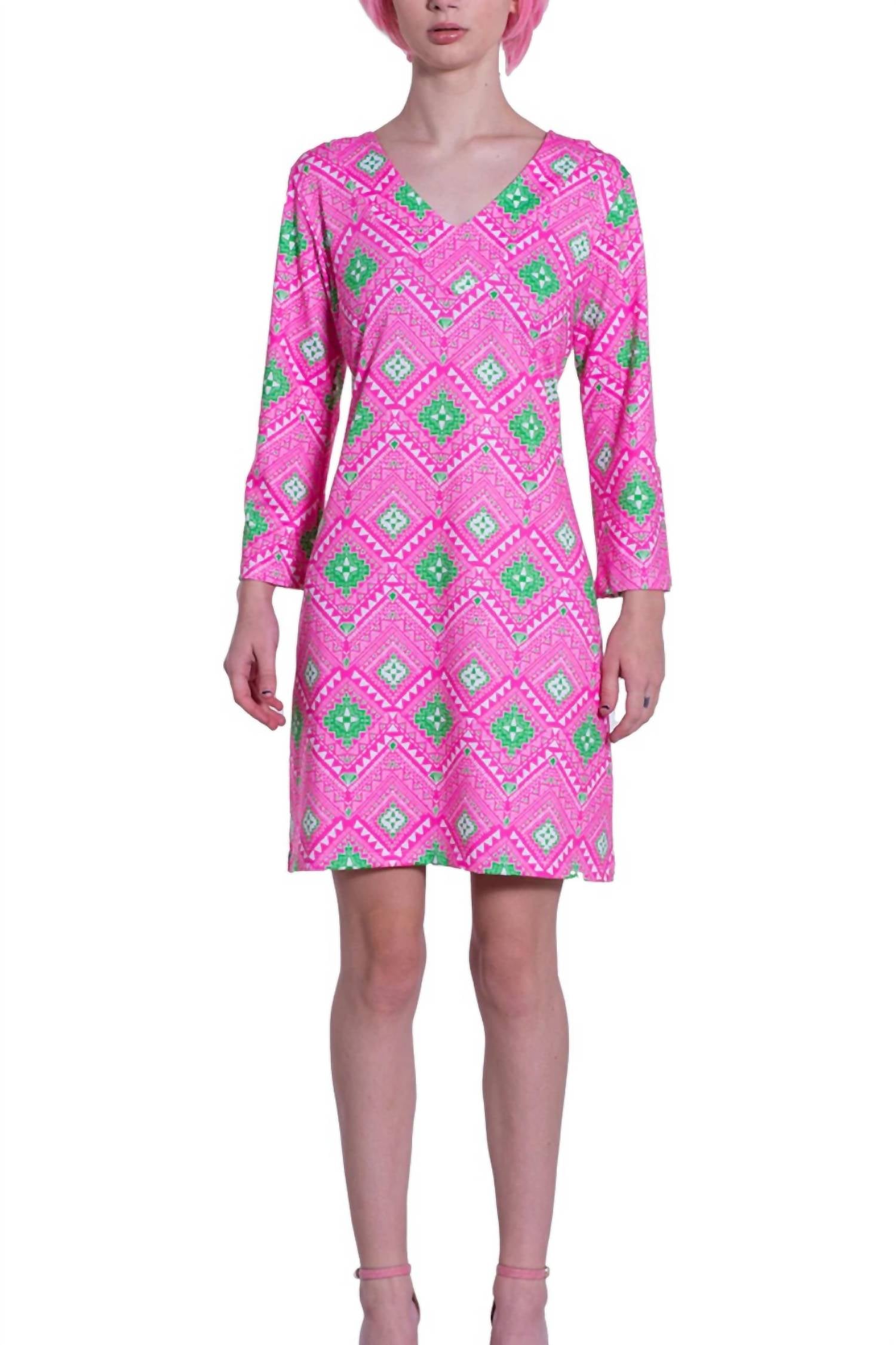 

Мини-платье Эшли в зеленом геометрическом ацтекском стиле Michelle Parisou, Green Geo Aztec