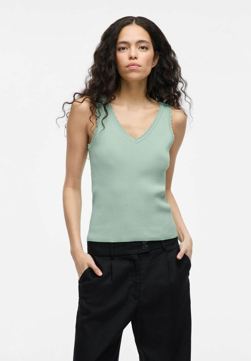 

Топ STRICKTOP ÄRMELLOS VILA, цвет Silt Green
