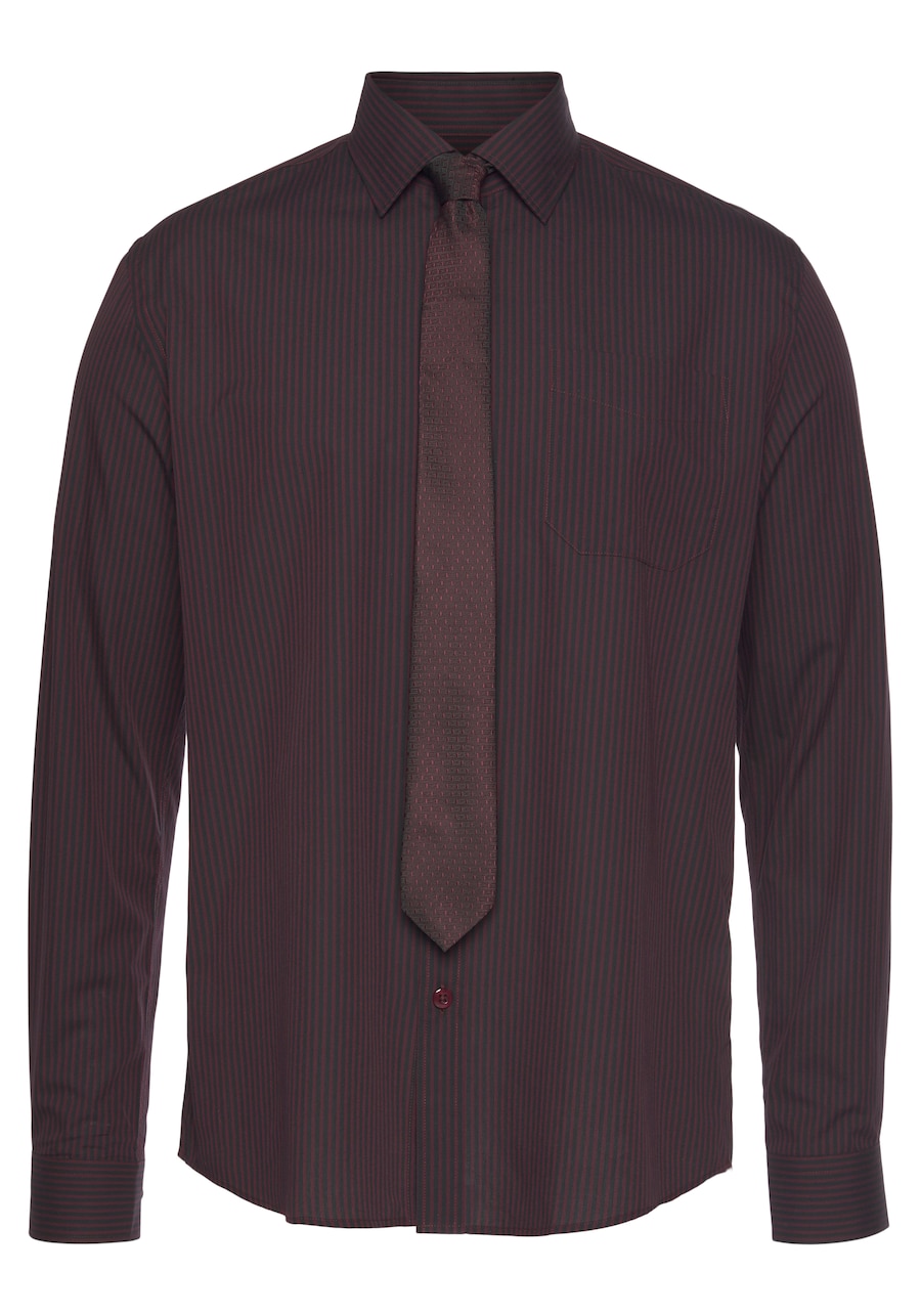 

Рубашка на пуговицах классического кроя Man's World City Business EM, Carmine Red