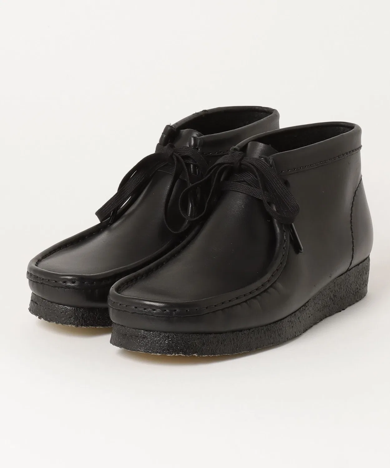 Ботинки Wallabee Boot бренда Clarks из натуральной кожи, черные
