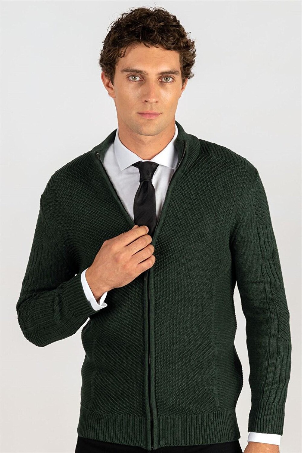

Мужской кардиган Slim Fit с узором TUDORS, зеленый