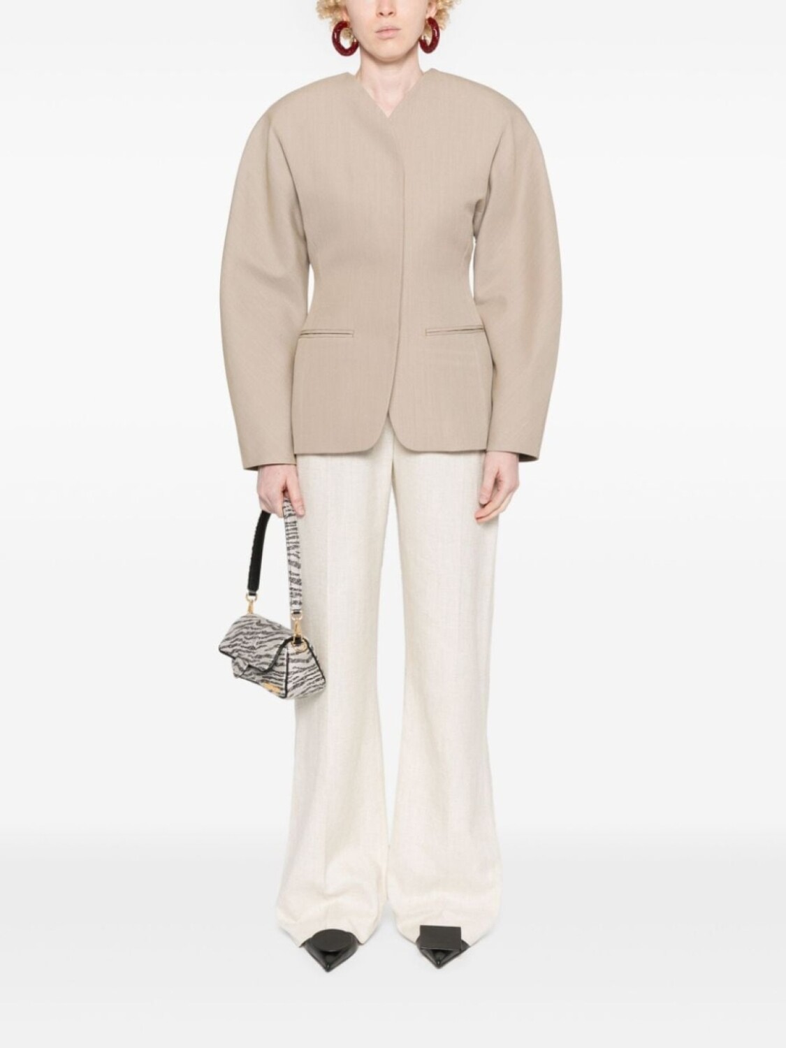 Jacquemus расклешенные брюки Le Pantalon Sauge, нейтральный цвет — фото 2