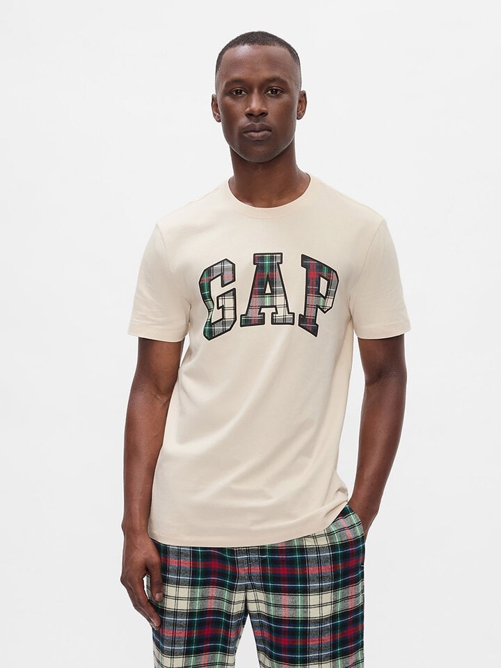 

Футболка GAP Shirt, кремовый