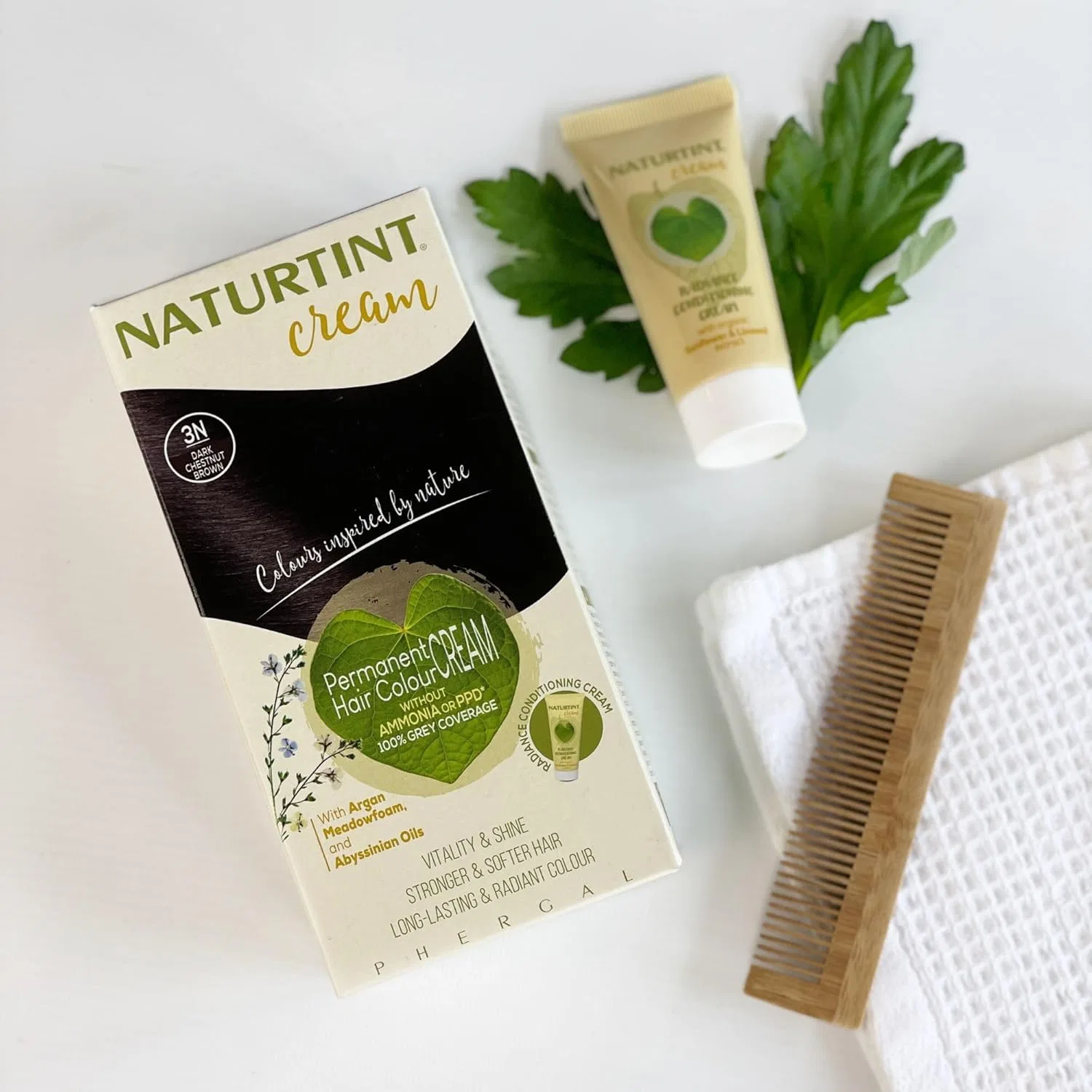 Стойкая крем-краска для волос «3N Dark Chestnut Brown» от Naturtint Naturtint, 3N Dark Maroon — фото 3