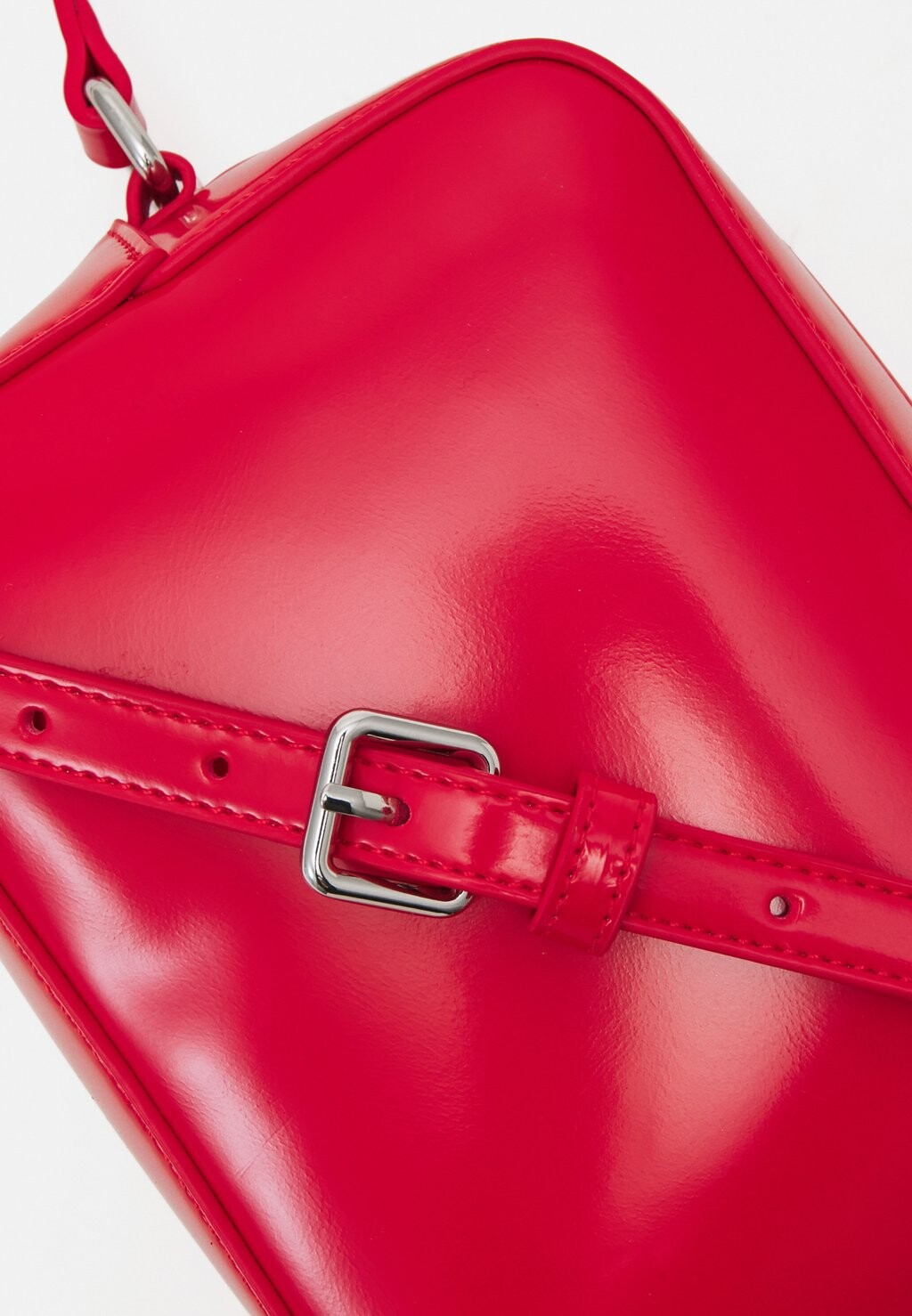 

Сумка через плечо MUST CAMERA BAG SEASONAL Tommy Hilfiger, красный