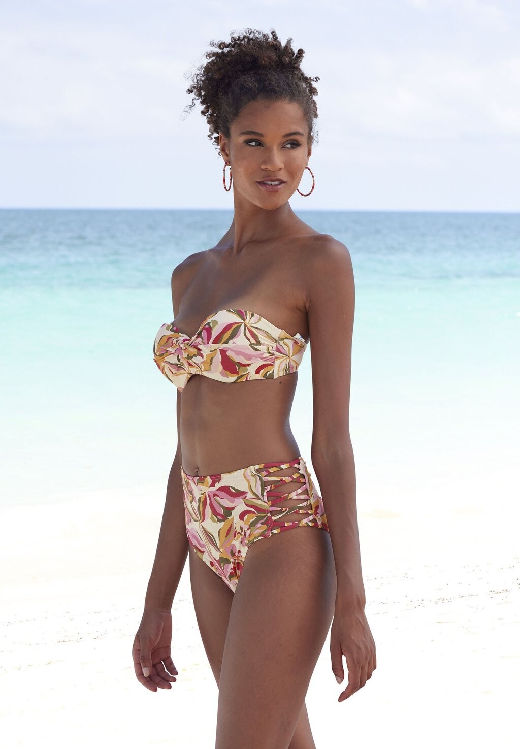 

Плавки бикини HIGHWAIST s.Oliver, бежевый