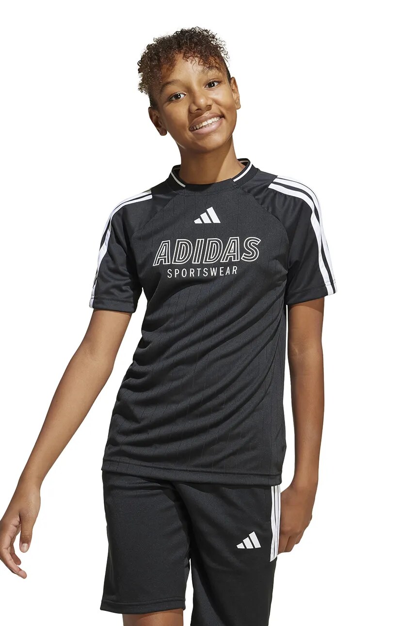 

Детская футболка Adidas, черный