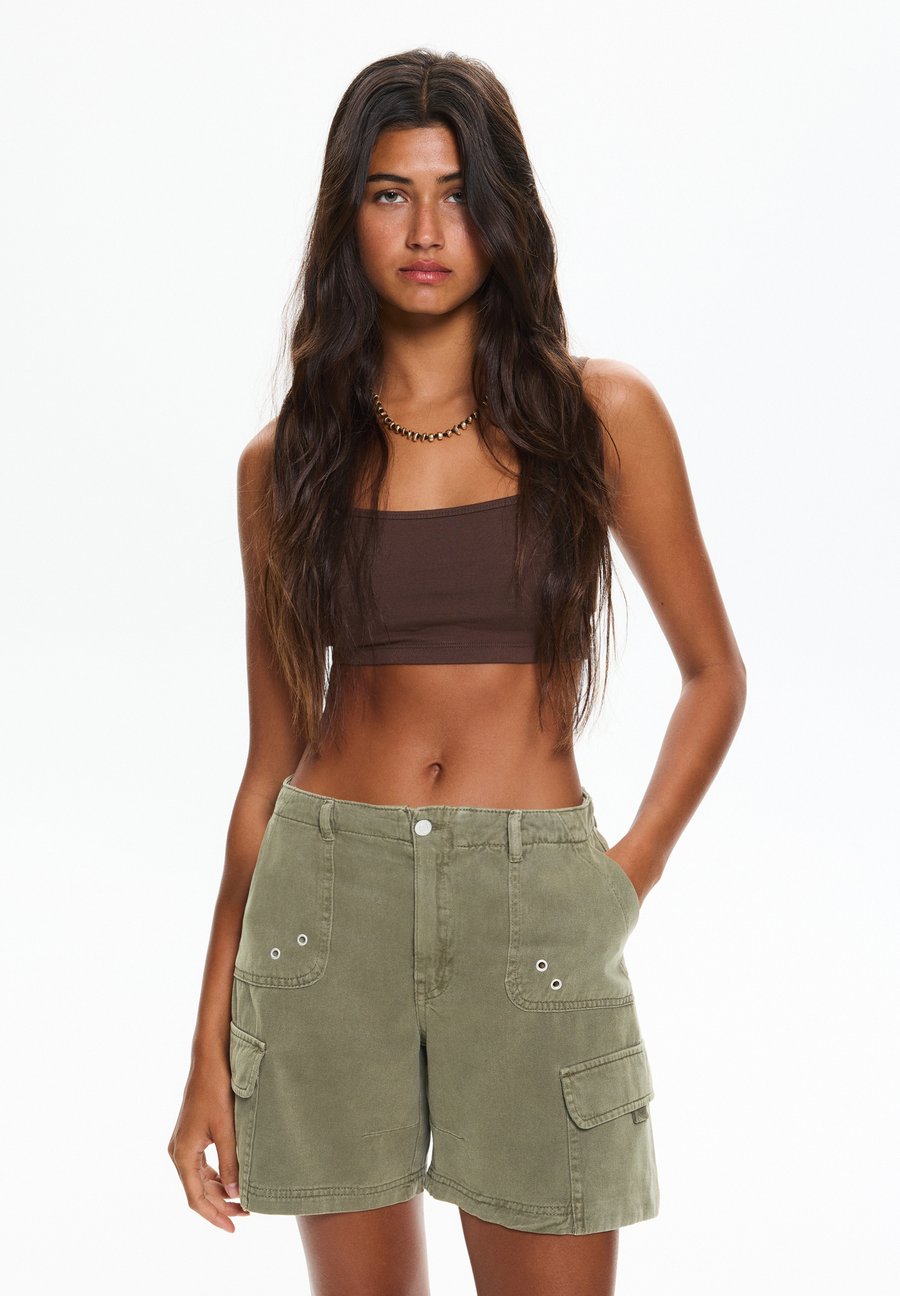 

Шорты PULL&BEAR BERMUDA, Khaki