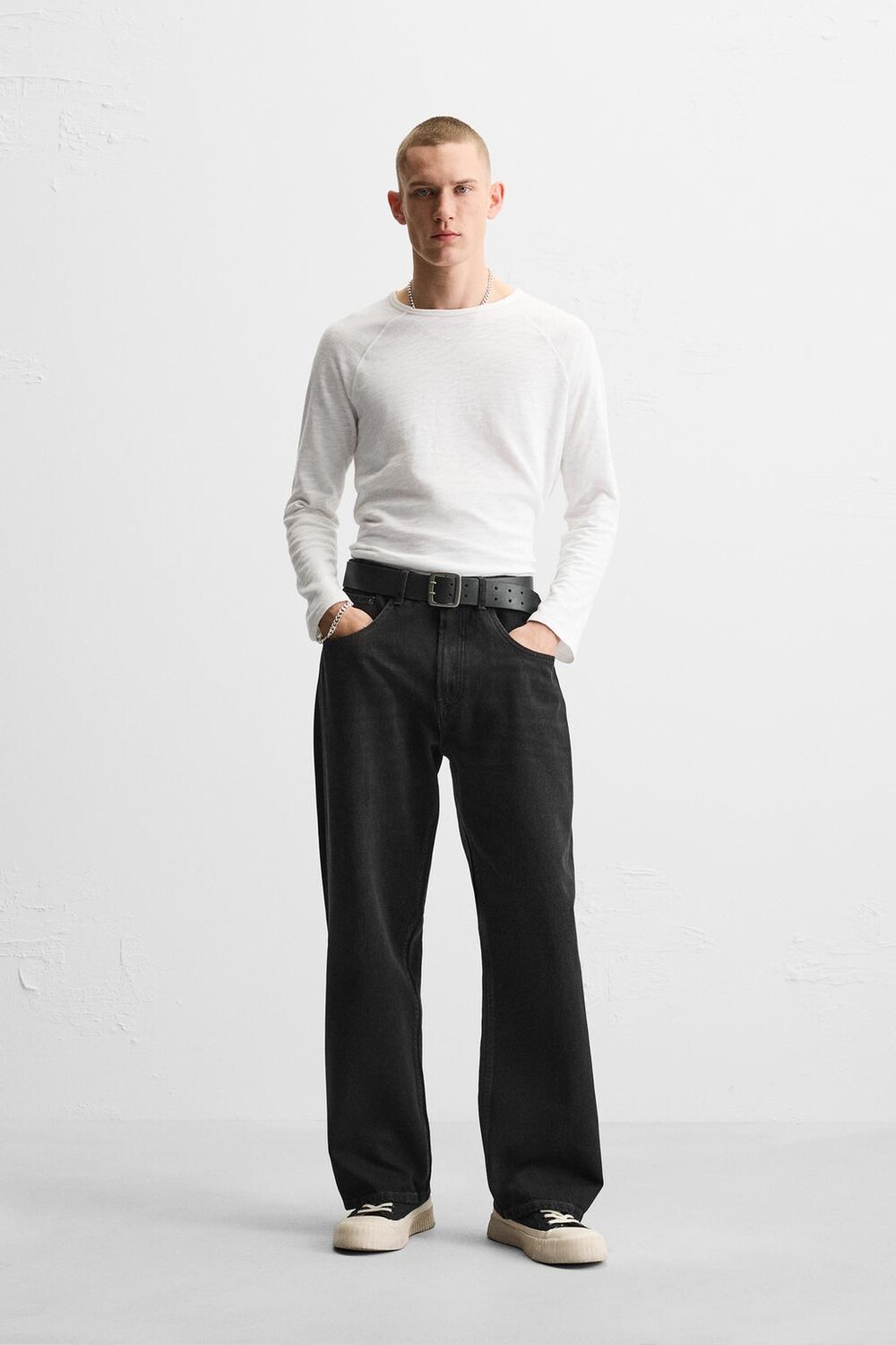 

Джинсы мешкового покрытия ZARA, черный