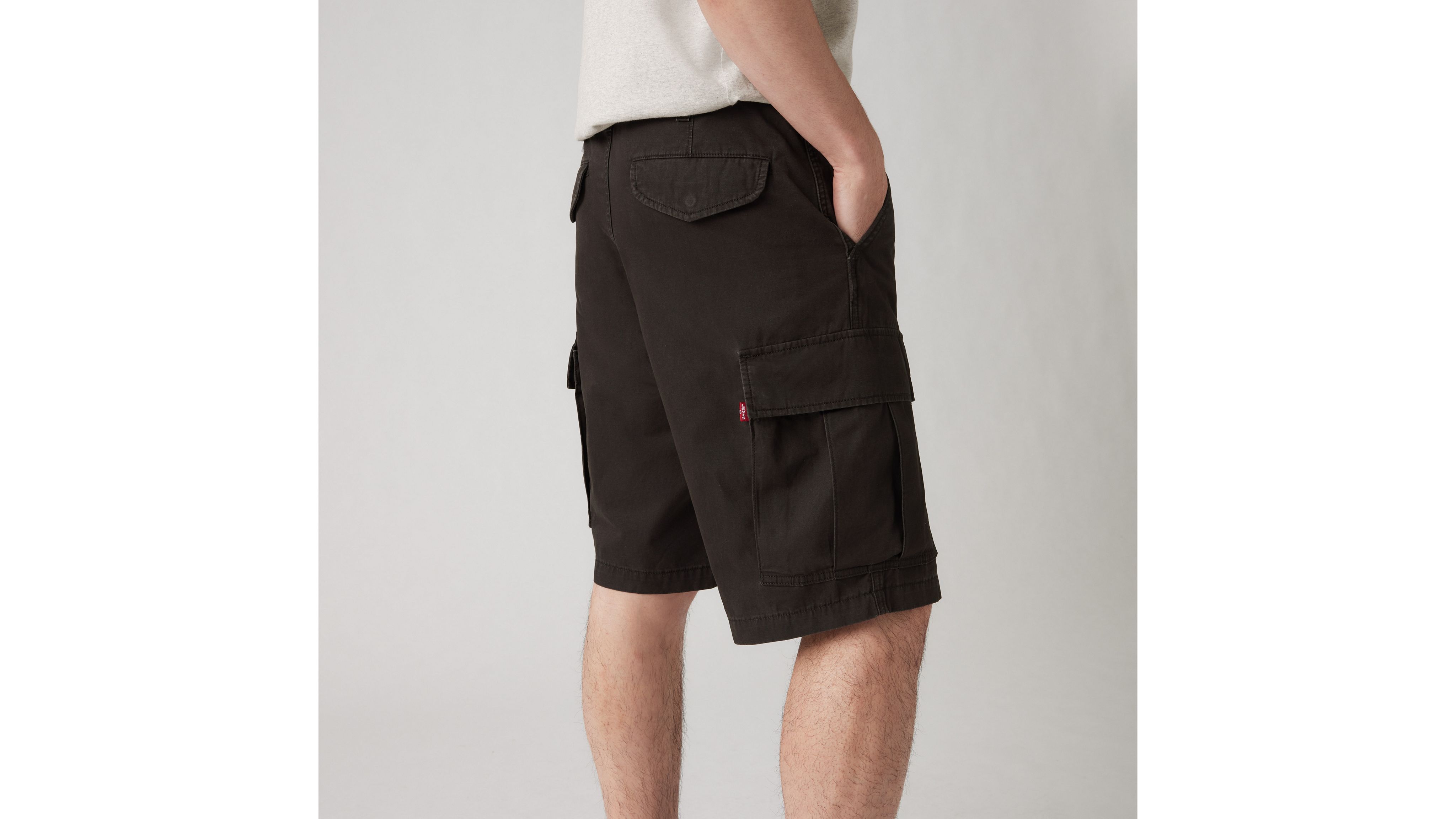 Легкие мужские шорты Carrier Cargo Levi's, цвет Meteorite - Black — фото 3