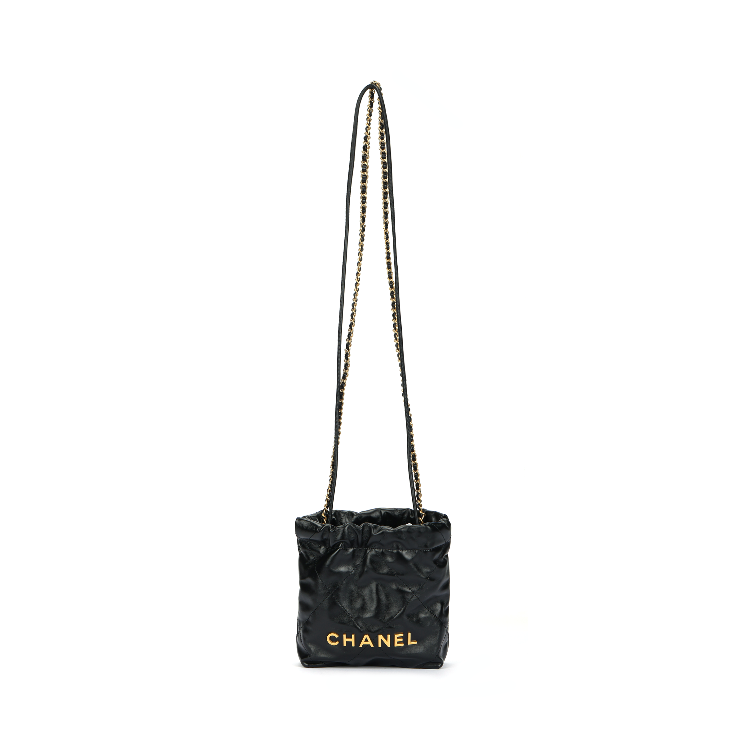 

CHANEL 22 Сумка Mini 23S из блестящей телячьей кожи черного цвета