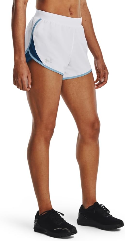 

Женские беговые шорты Under Armour Fly by 2.0, (105) White/Varsity Blue/Reflective