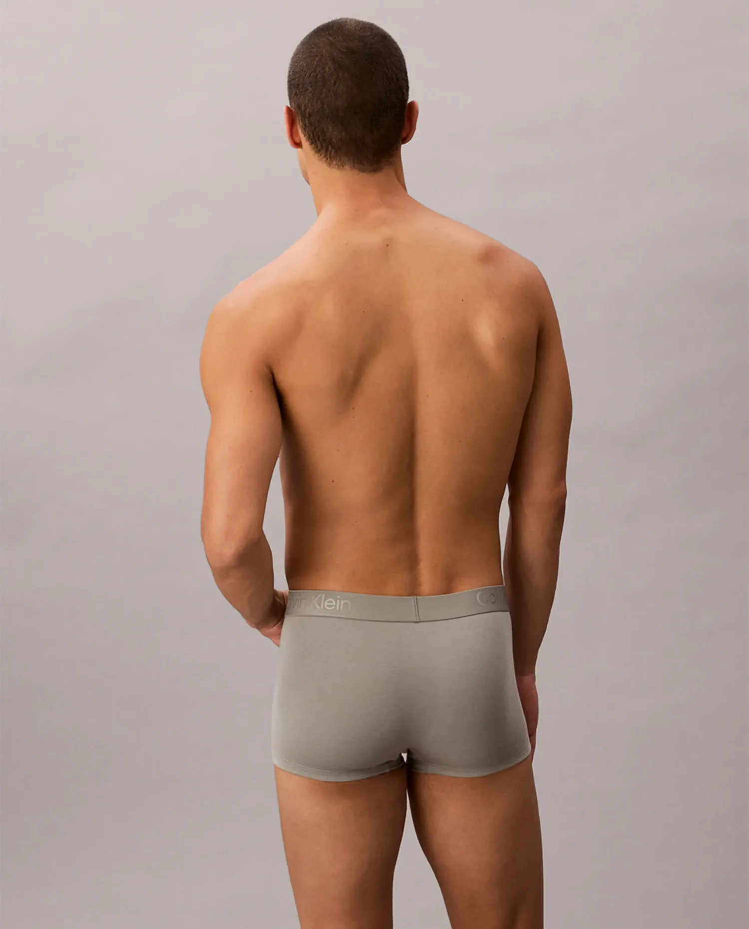 Короткие боксерские трусы индивидуальные Calvin Klein, серый — фото 2