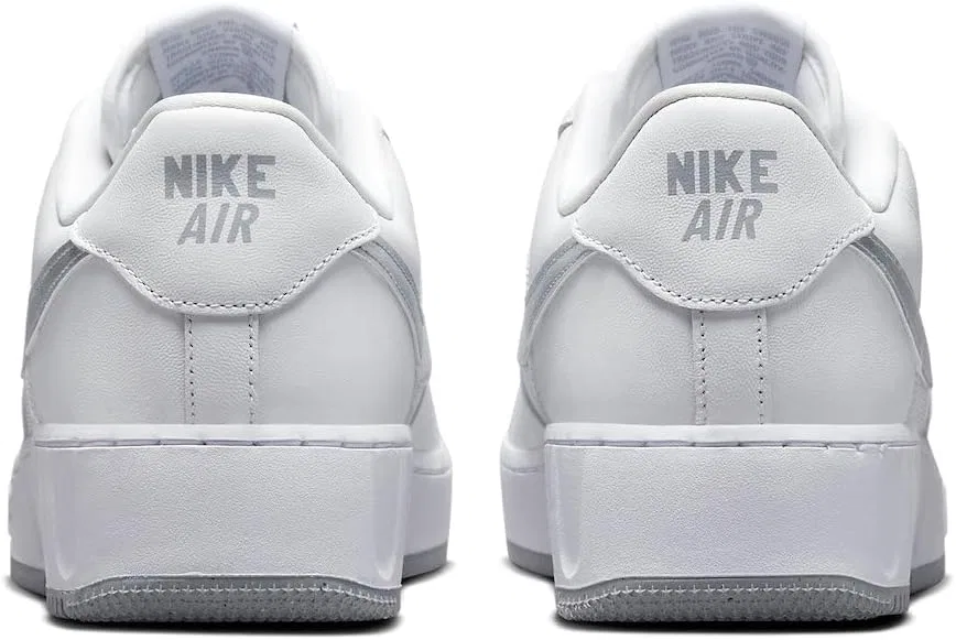 Мужские кроссовки Nike Air Force 1 LV8 QS черного цвета — фото 4