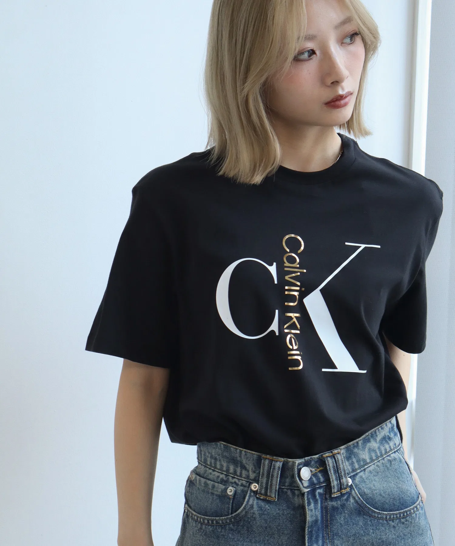 Унисекс футболка Calvin Klein с логотипом, белая — фото 3