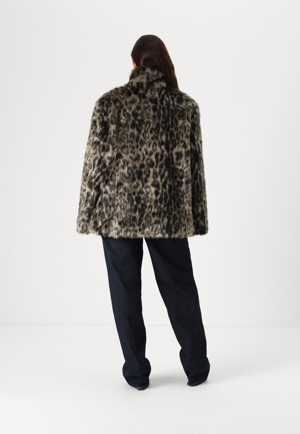 

Зимняя куртка CARPHILLIPA JACKET ONLY Carmakoma, бежевый