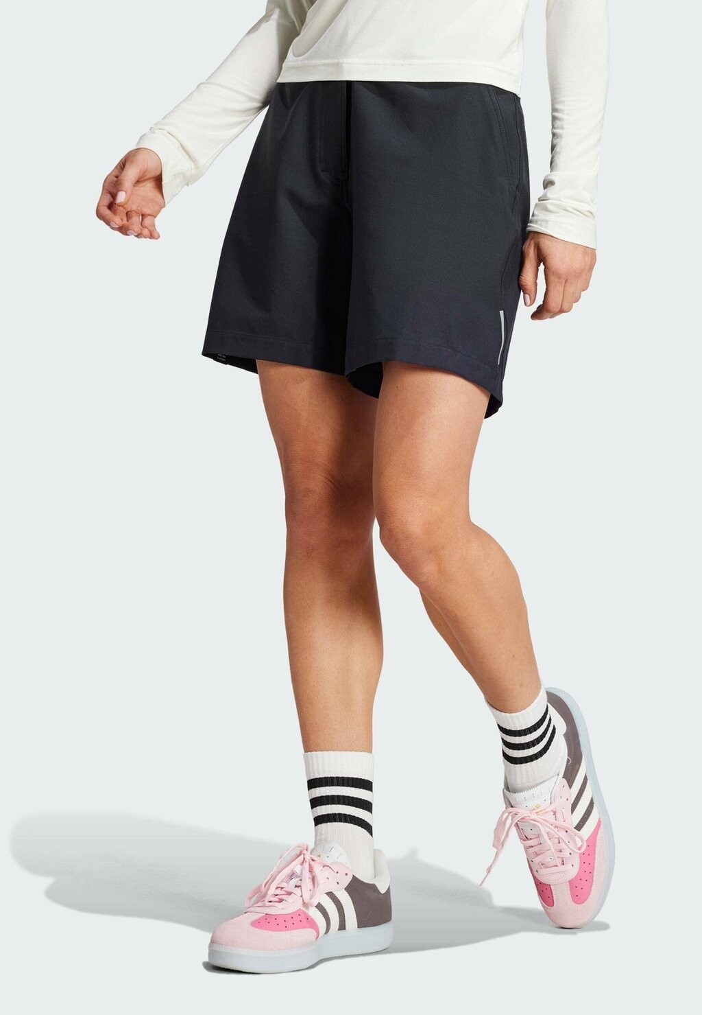 

Спортивные шорты adidas Performance, цвет black