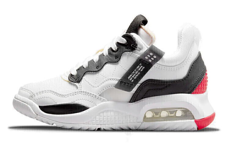 Женские кроссовки Jordan MA2