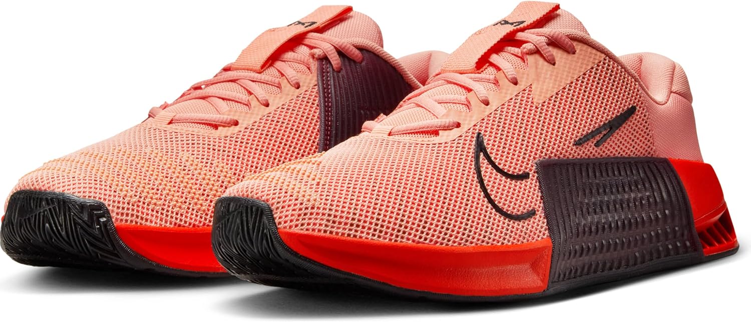 Мужские кроссовки Nike Metcon 8, Apricot Agate Black Picante Re — фото 2