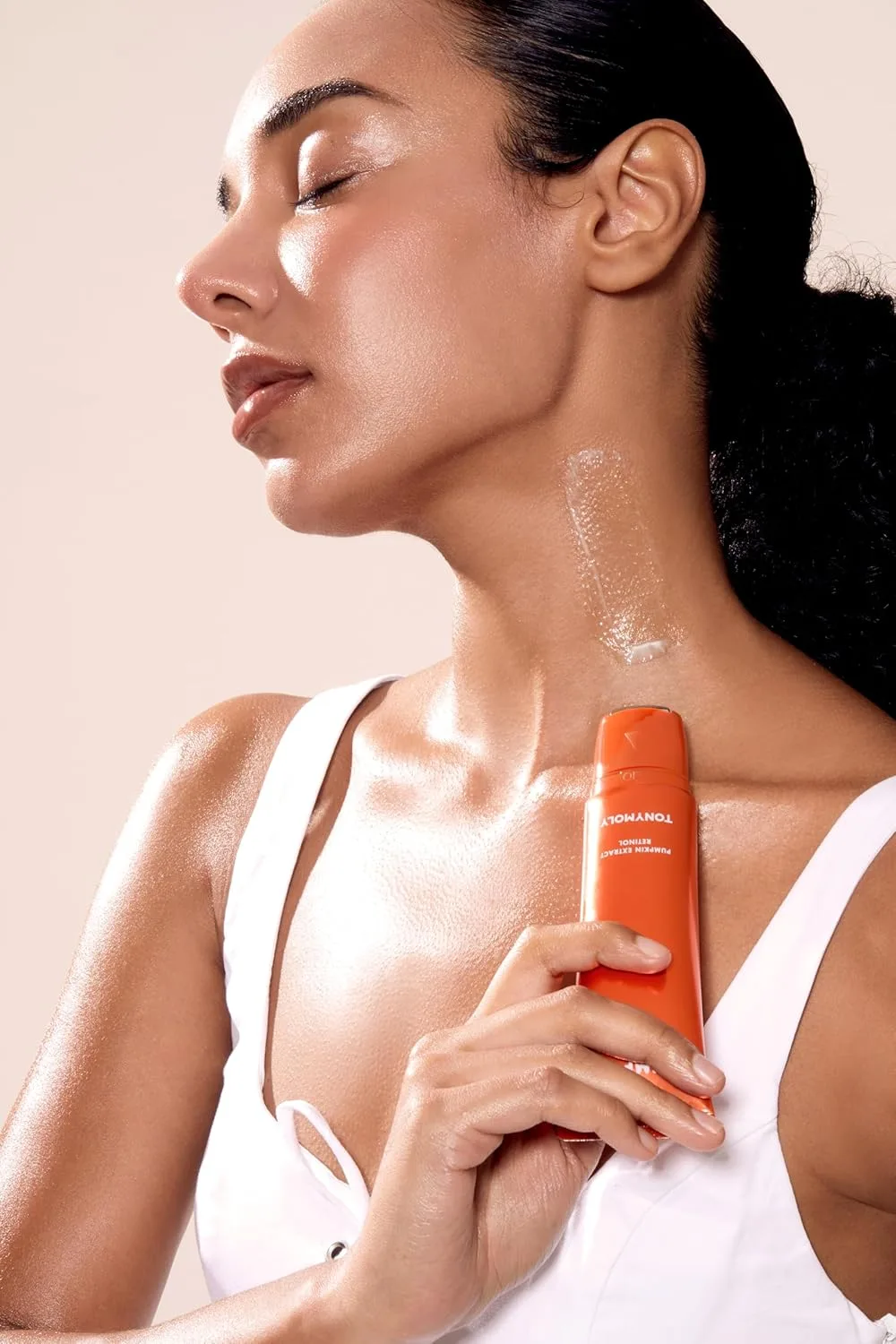 Крем для лица TONYMOLY — Plump-kin Retinol Neck Cream Roller - Антивозрастной для шеи, подтягивающий и — фото 2