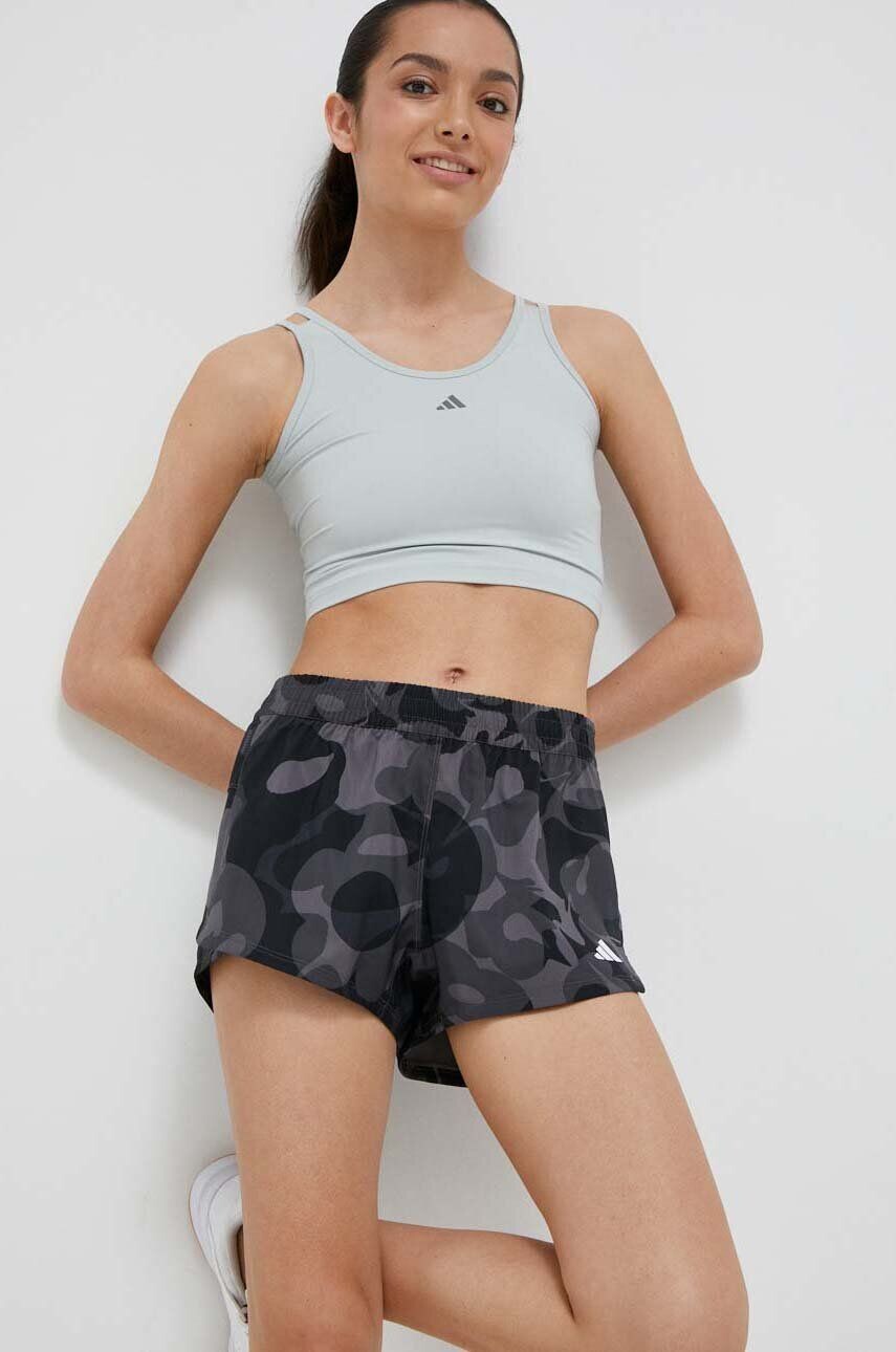 

Спортивные шорты Pacer Training Essentials adidas Performance, черный