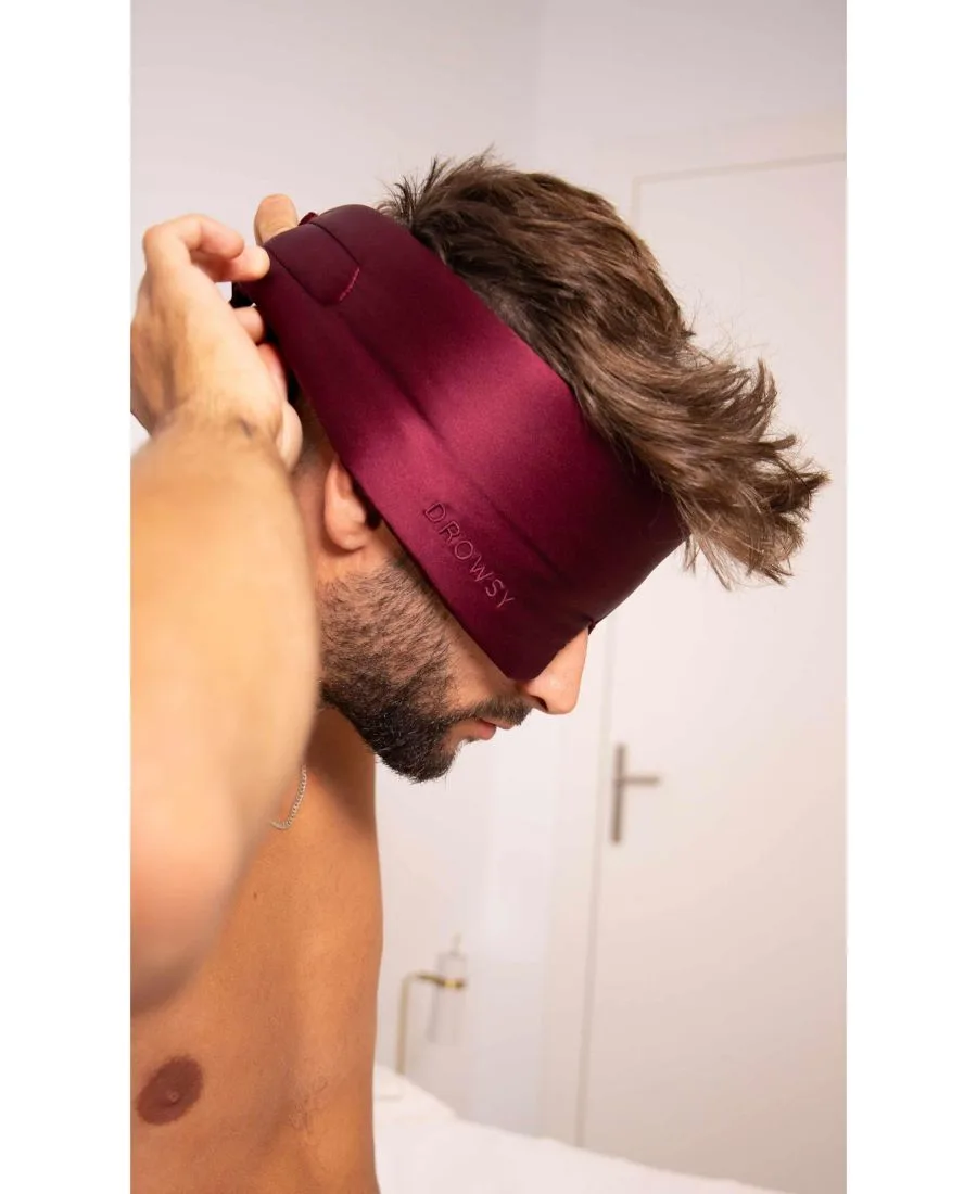 Шелковая маска для сна Drowsy, красный overflow — фото 3