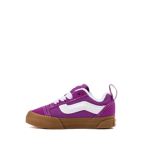 

Кеды Vans Knu Skool Skate Shoe, цвет Willowherb Purple/Gum
