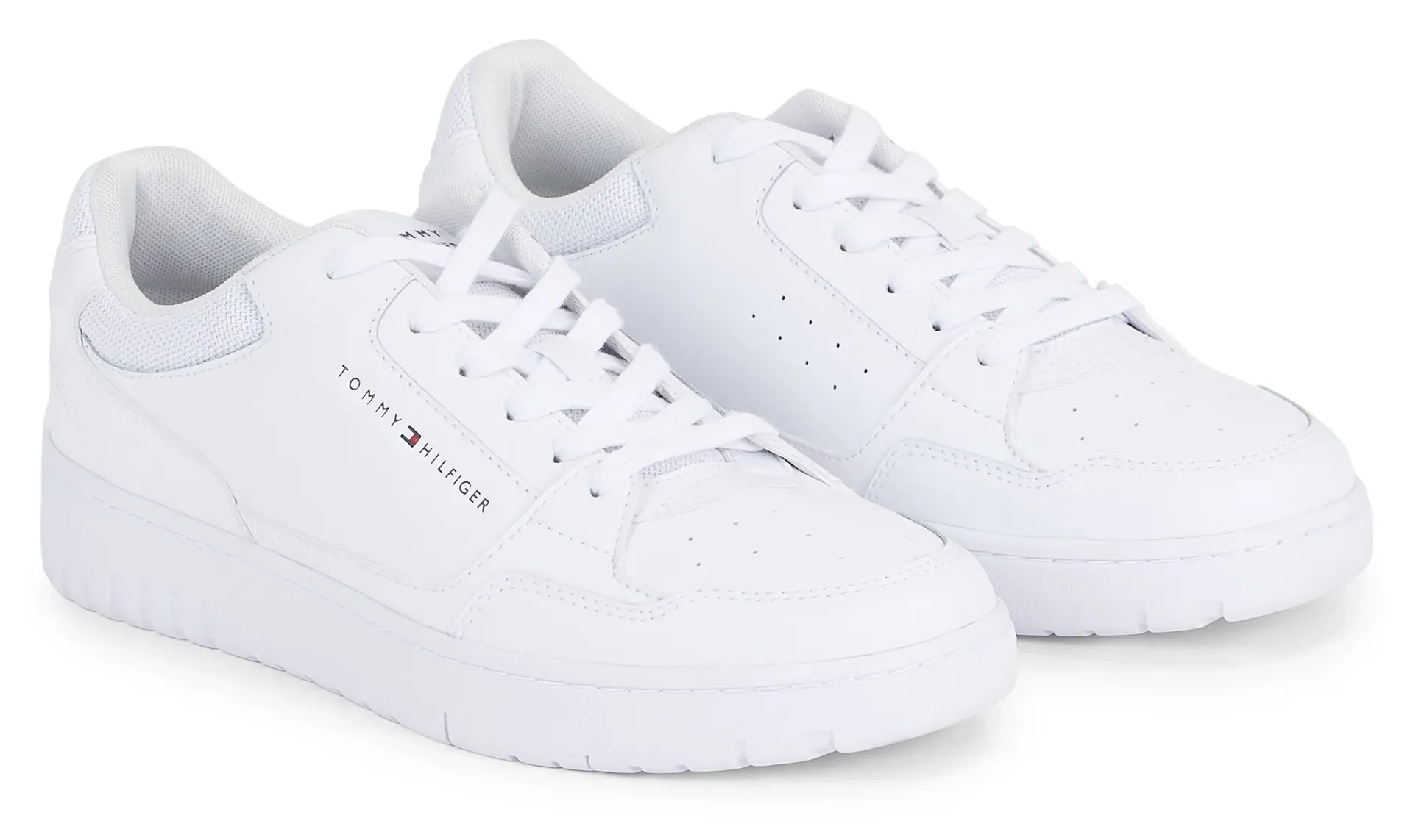

Кроссовки Tommy Hilfiger "TH BASKET CORE LEATHER ESS", белый