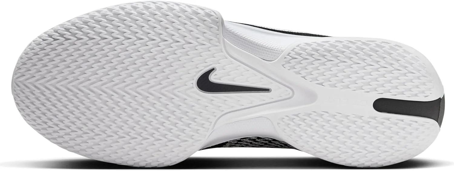 Баскетбольные кроссовки Nike GT Cut Academy FB2599, белый/черный — фото 3