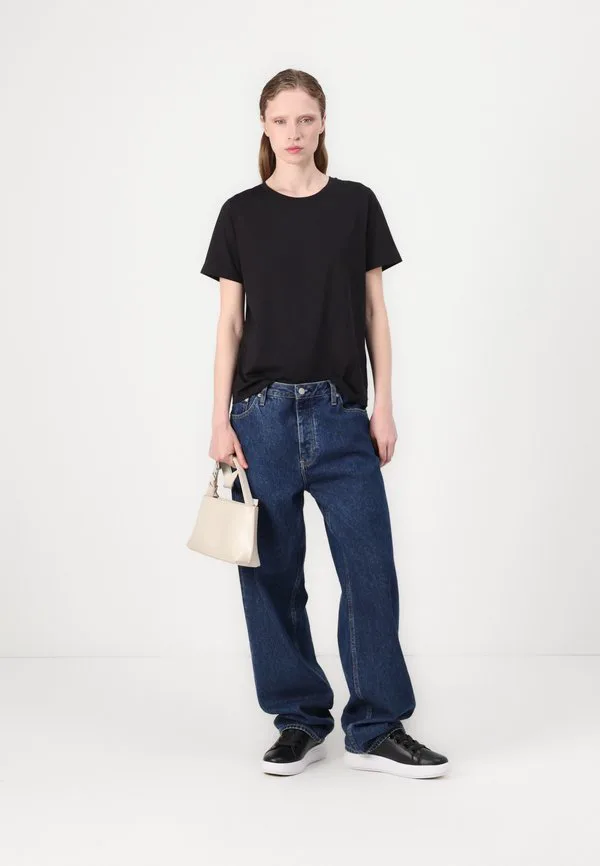 Гладкая футболка с круглым вырезом, базовая футболка Calvin Klein, Black — фото 2