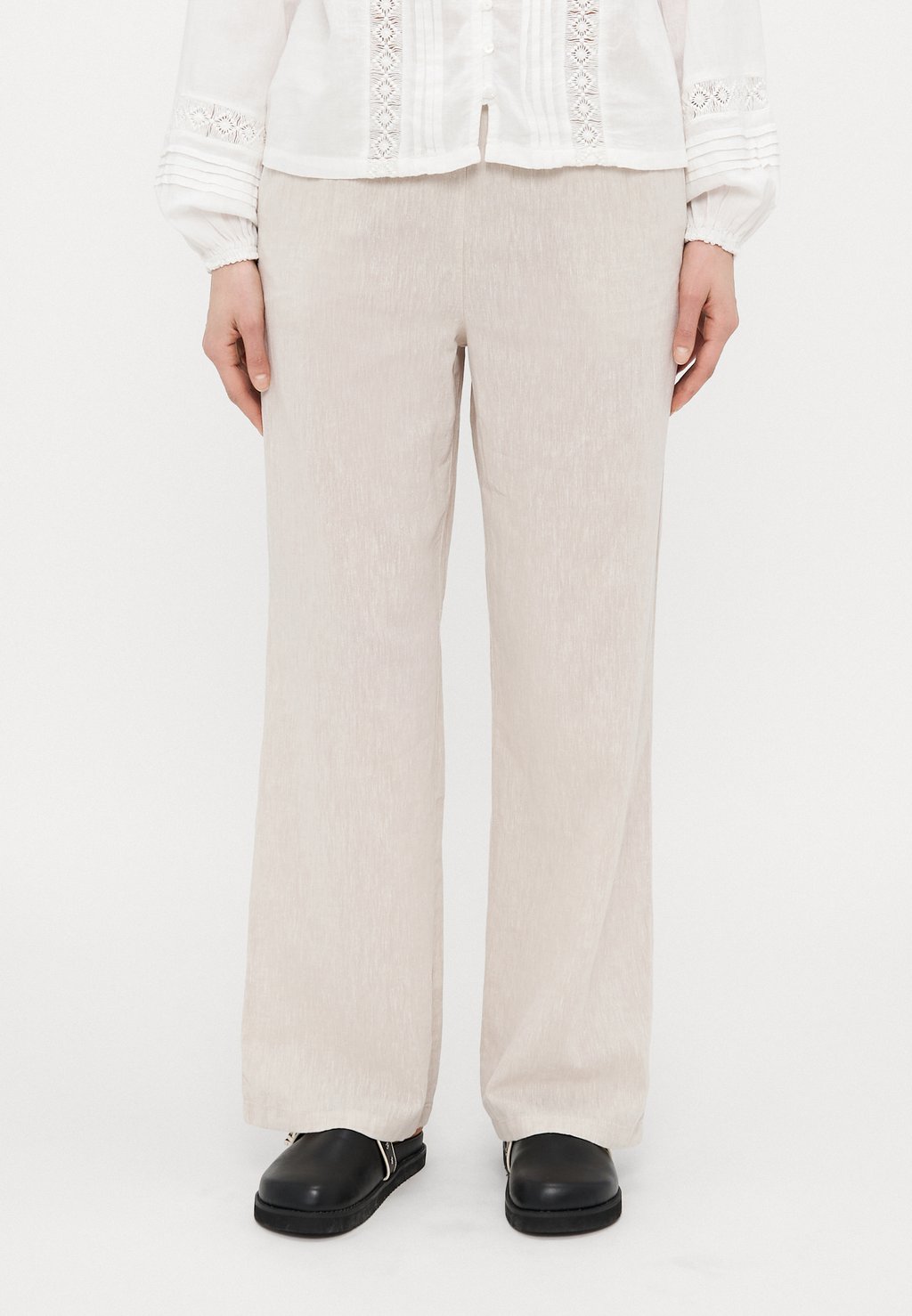 

Брюки TROUSERS Gina Tricot Tall, бежевый