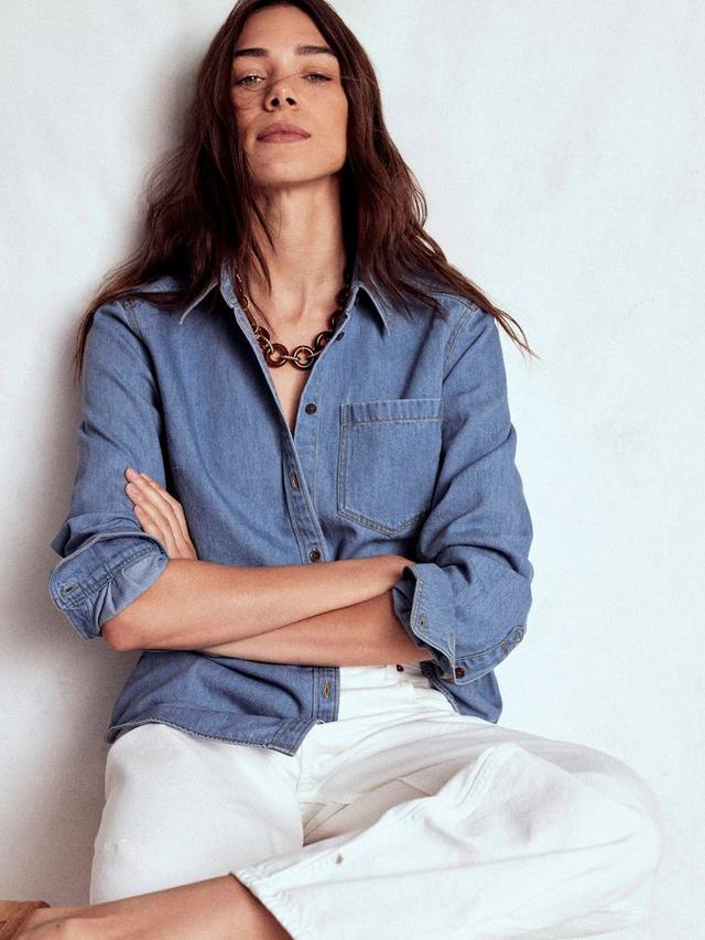 

Лёгкая джимовая рубашка Boden