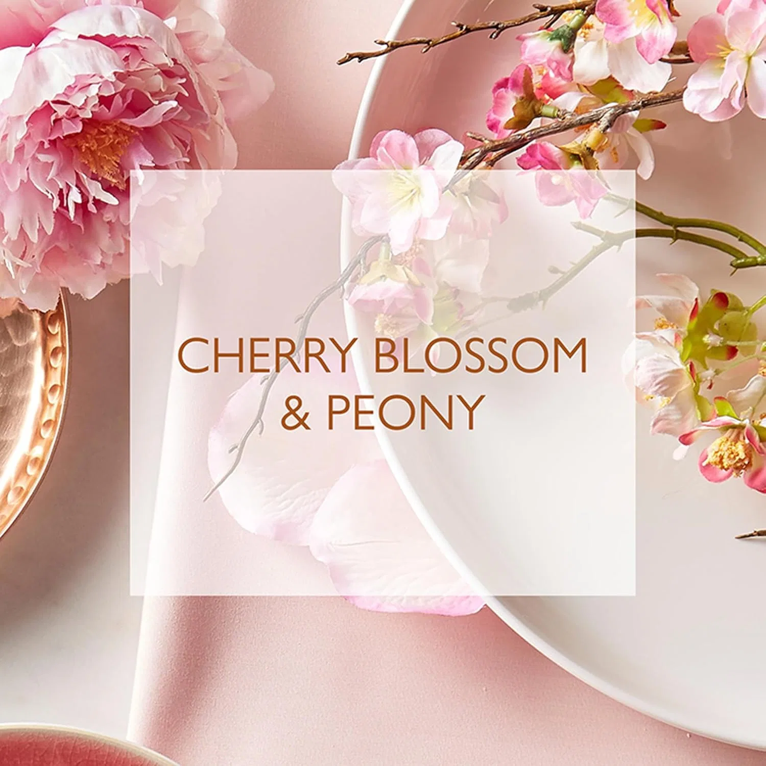 Спрей для волос и тела «Cherry Blossom & Peony» от Boutique Boutique Made In England — фото 4