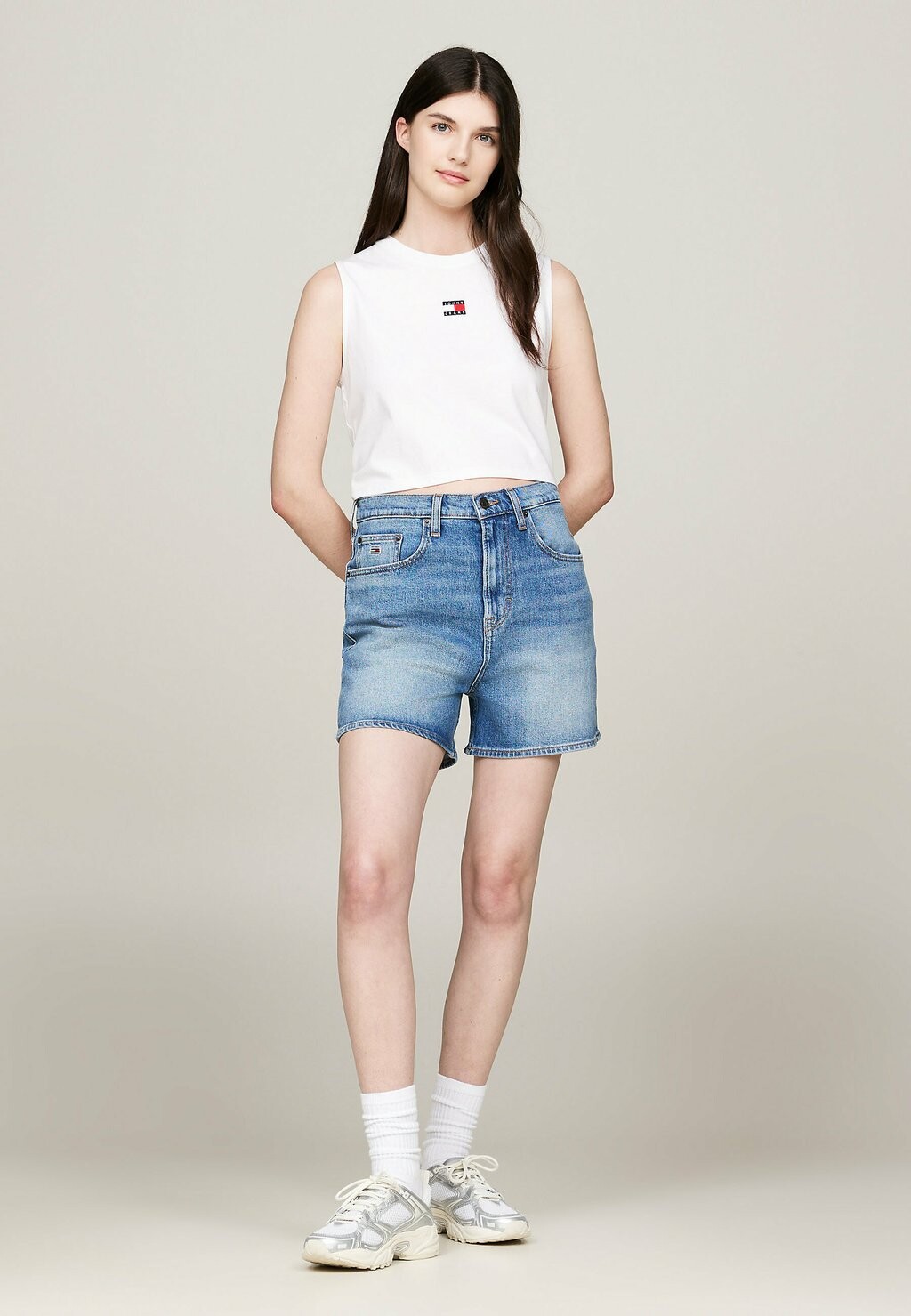 

Топ BOXY FIT Tommy Jeans, белый