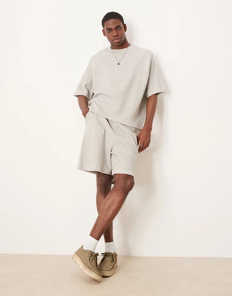 

Шорты ASOS DESIGN с вафельной текстурой бежевого цвета