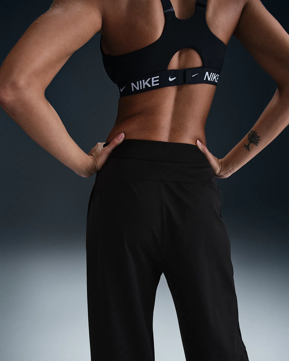 Женские брюки Dri-FIT Nike Bliss, Black/Clear — фото 3