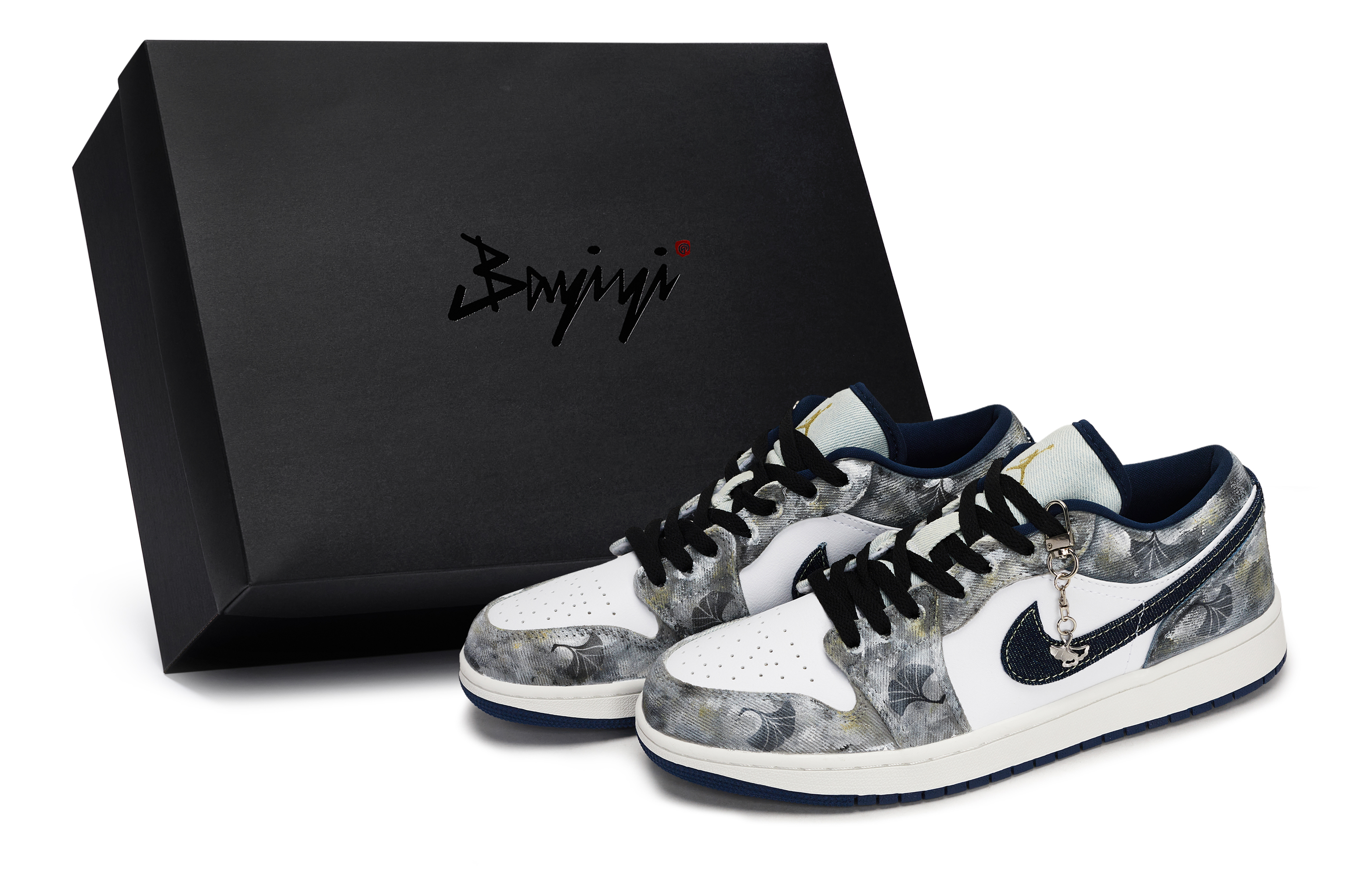 

Jordan Баскетбольные кроссовки Air 1 Vintage, низкие, мужские, цвет: черный/белый/синий/серый
