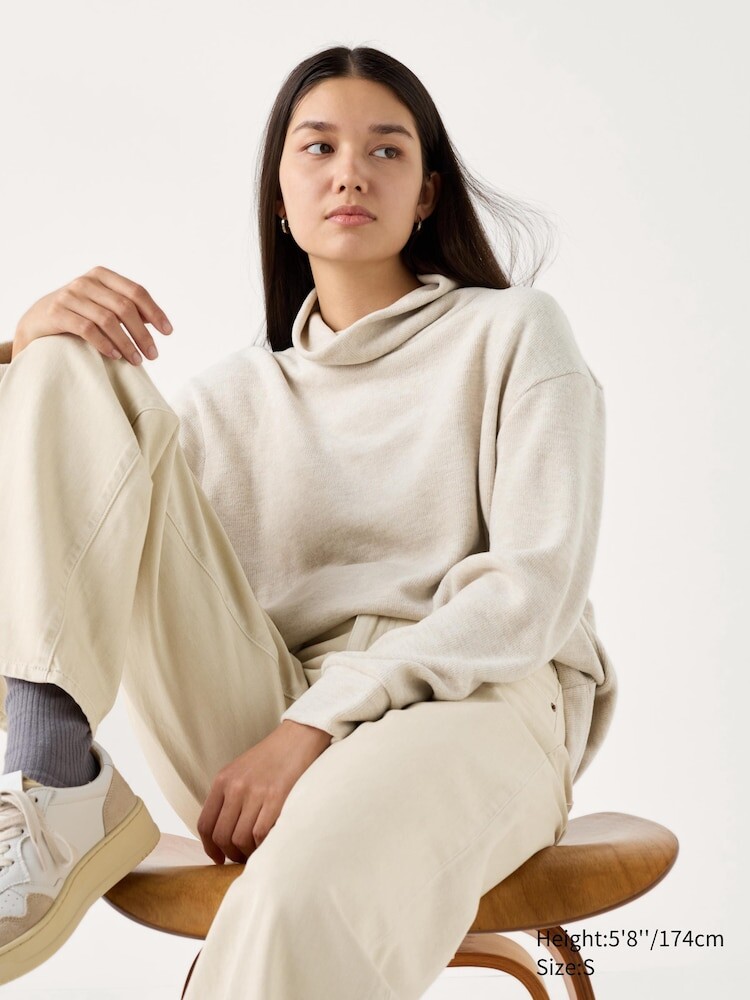 

Кофта с высоким воротом из мягкого трикотажного флиса Uniqlo, цвет 30 бежевый
