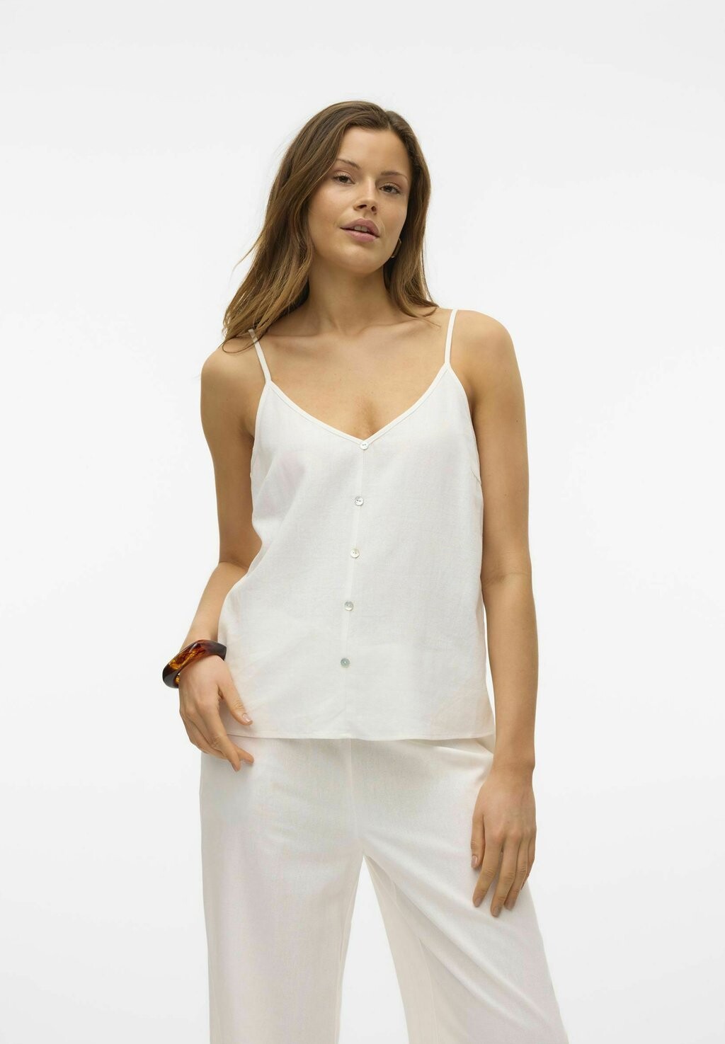 

Топ Vmmymilo Vero Moda, белоснежный