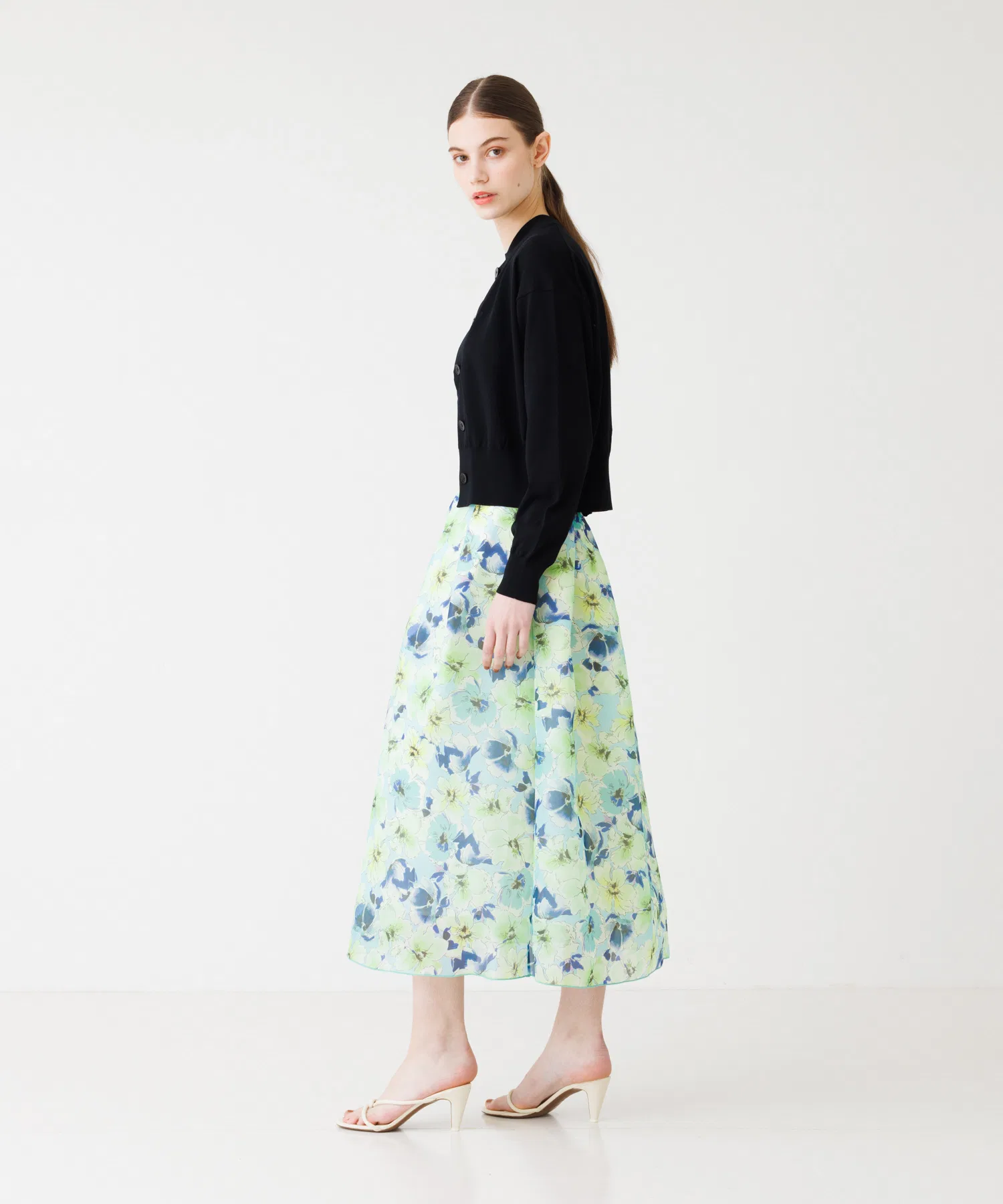 Женская длинная юбка с цветочным принтом DESIGNWORKS синяя — фото 4