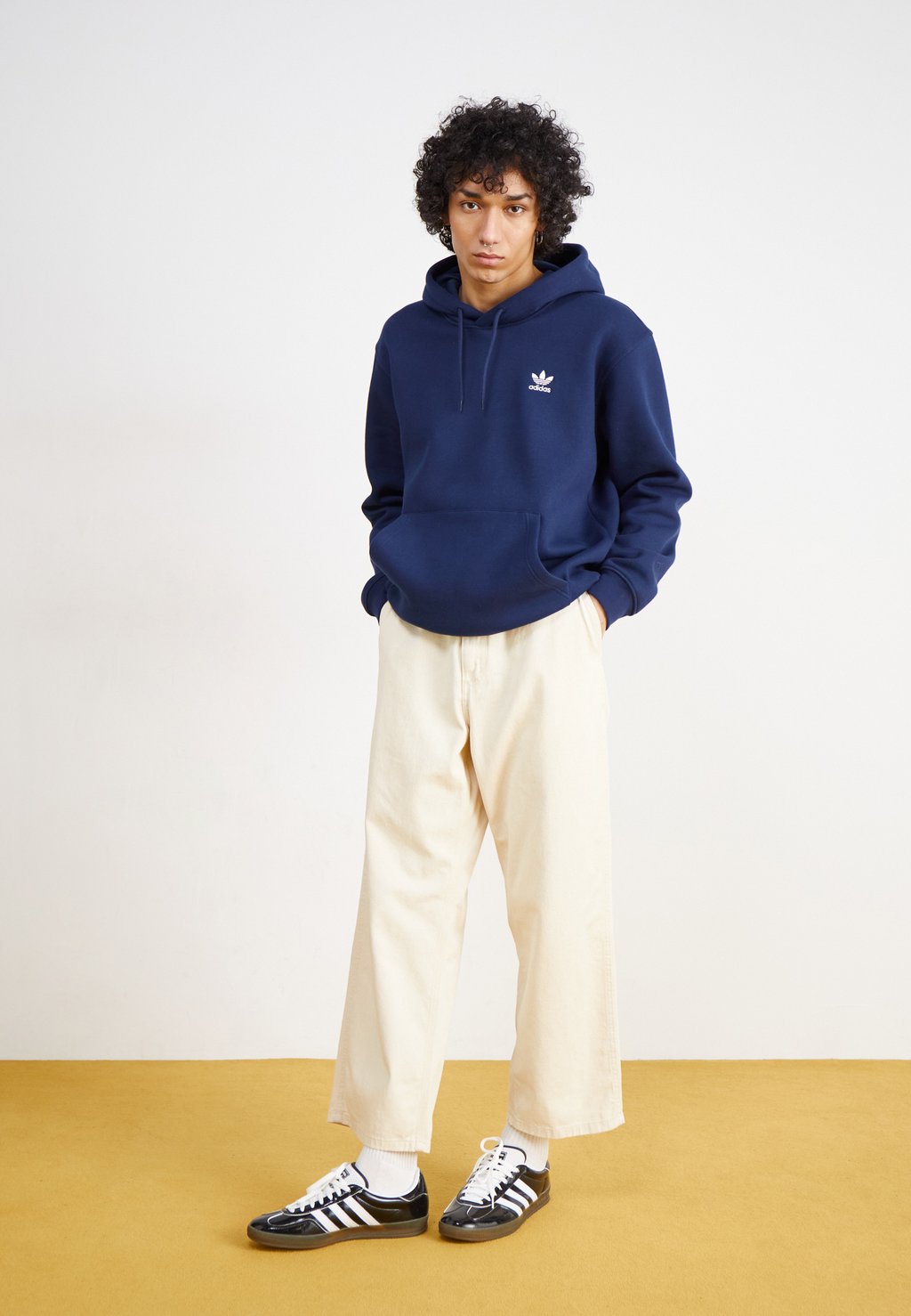 Толстовка с капюшоном LOOSE adidas Originals, темно-синий — фото 2