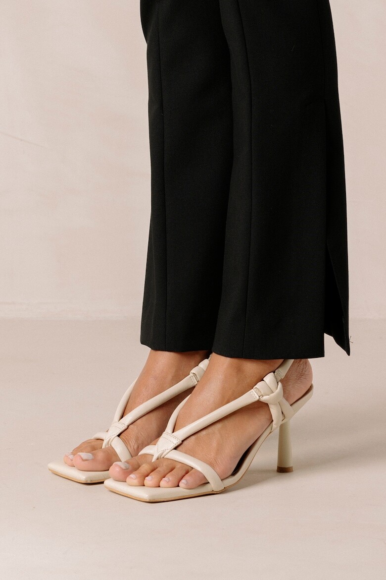 

Кожаные сандалии Sheila Alohas, бежевый