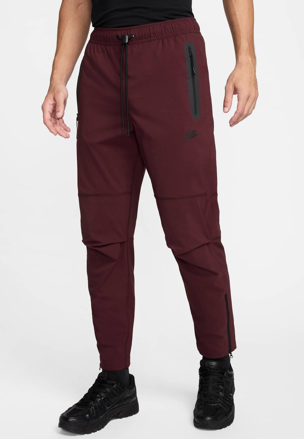 

Брюки Nike Sportswear, темно-красный