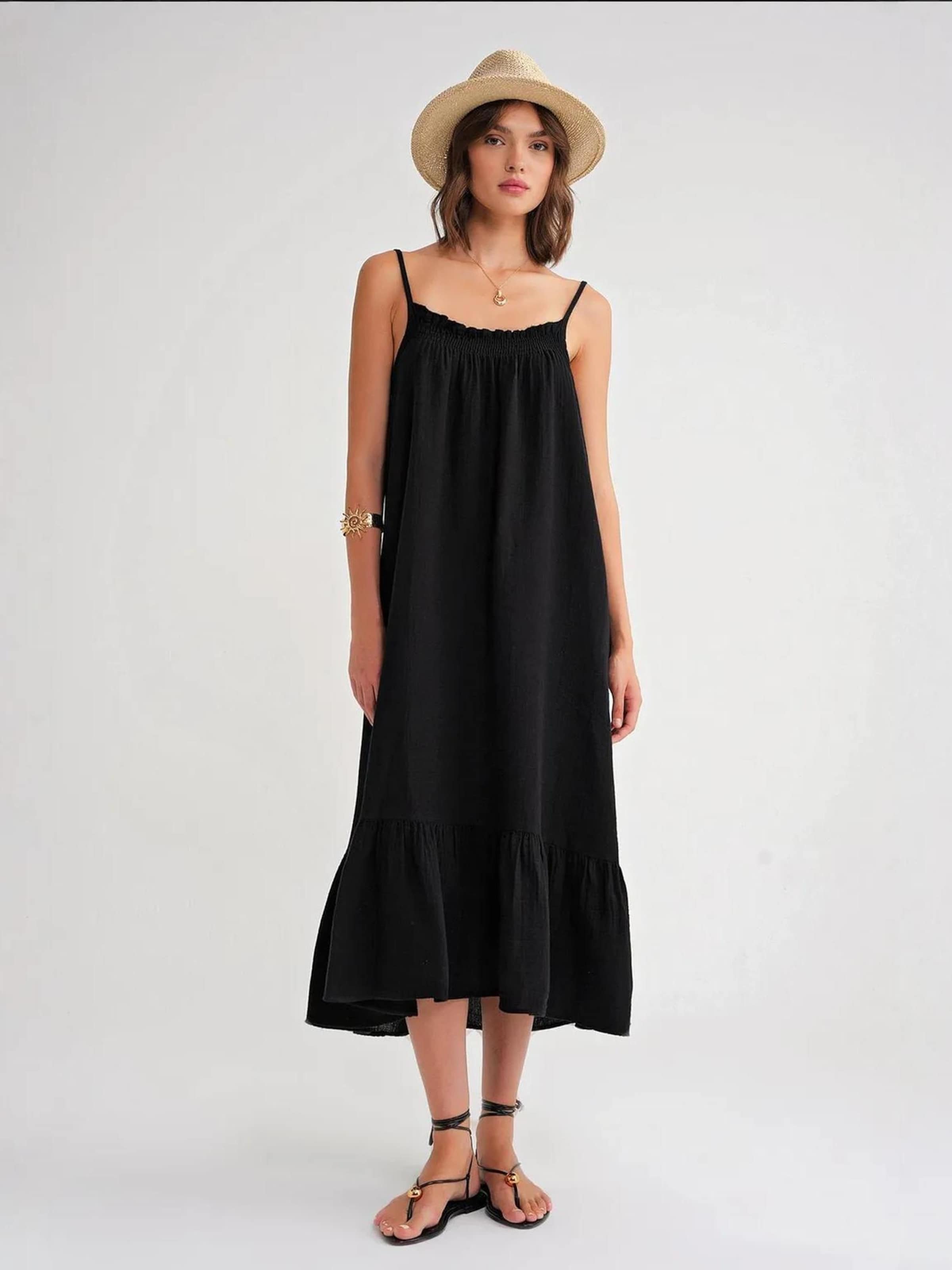 

MixRay Платье в черном цвете